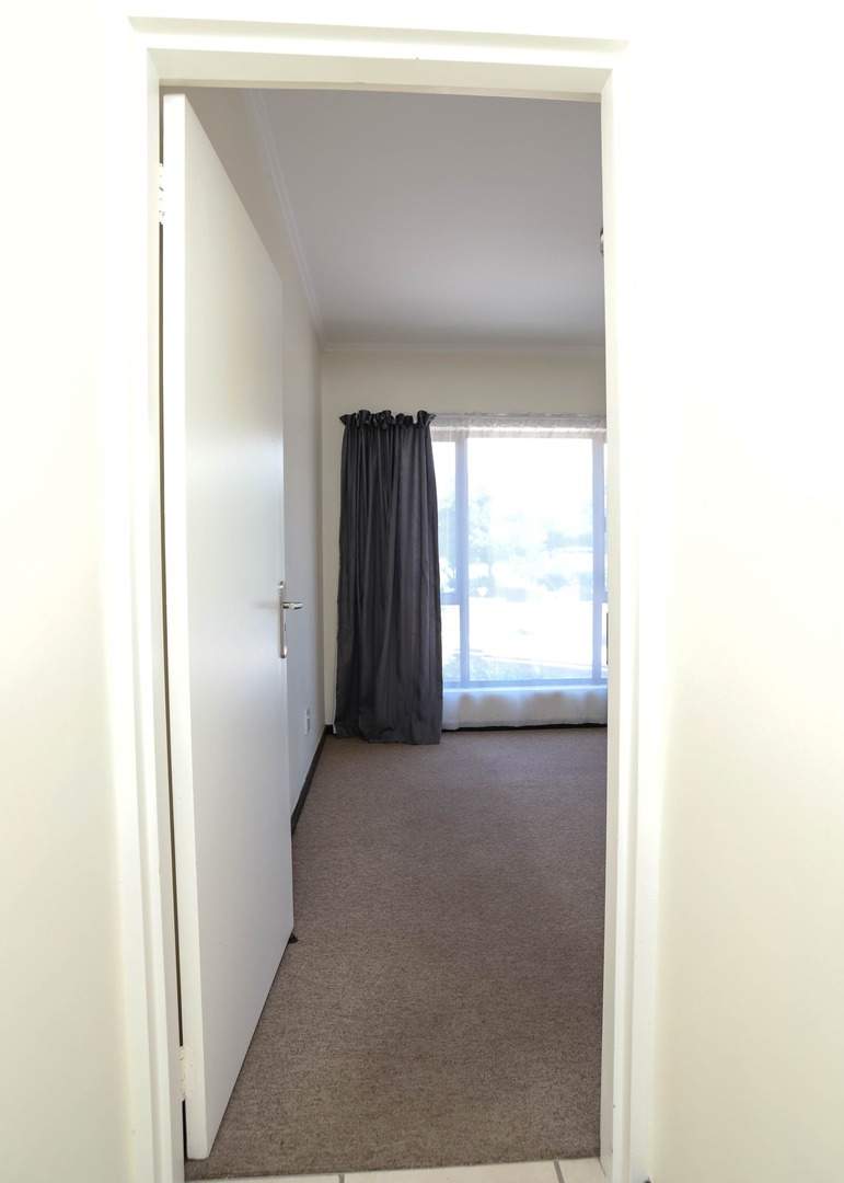 To Let 2 Bedroom Property for Rent in Bryanston Gauteng