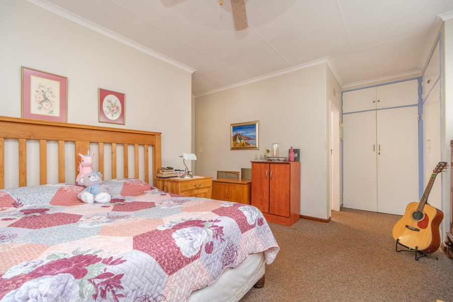 3 Bedroom Property for Sale in Florida Park Gauteng