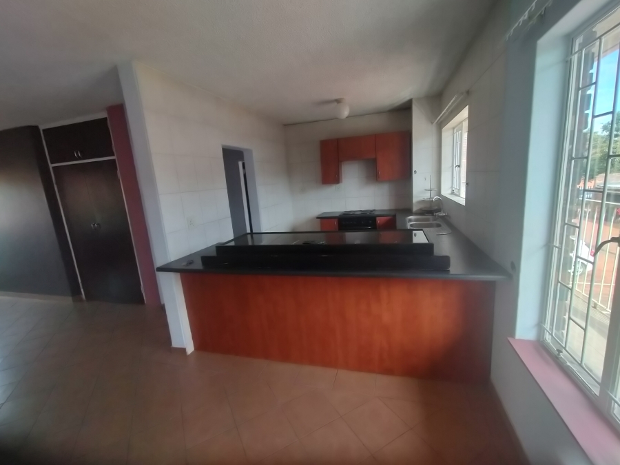2 Bedroom Property for Sale in Pretoria North Gauteng