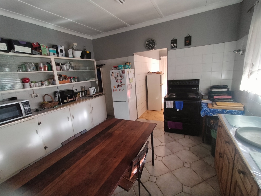 3 Bedroom Property for Sale in Tileba Gauteng