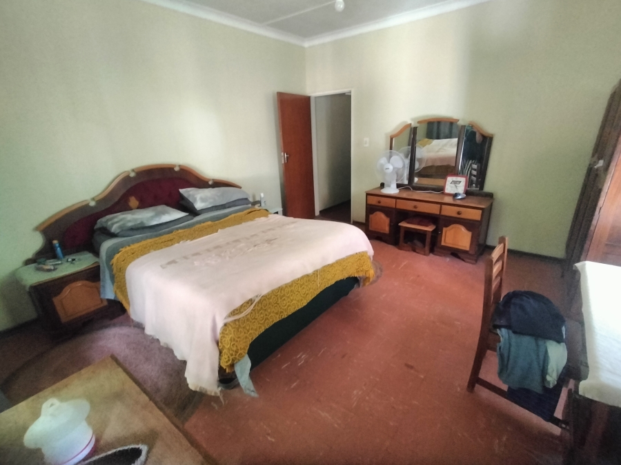 3 Bedroom Property for Sale in Tileba Gauteng