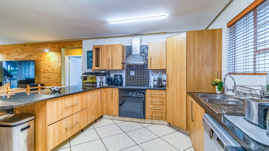 3 Bedroom Property for Sale in Eden Glen Gauteng