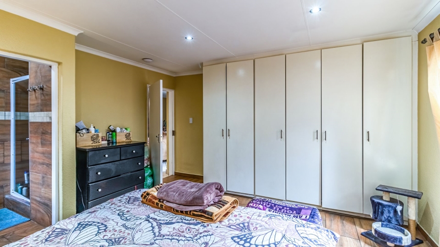 3 Bedroom Property for Sale in Eden Glen Gauteng