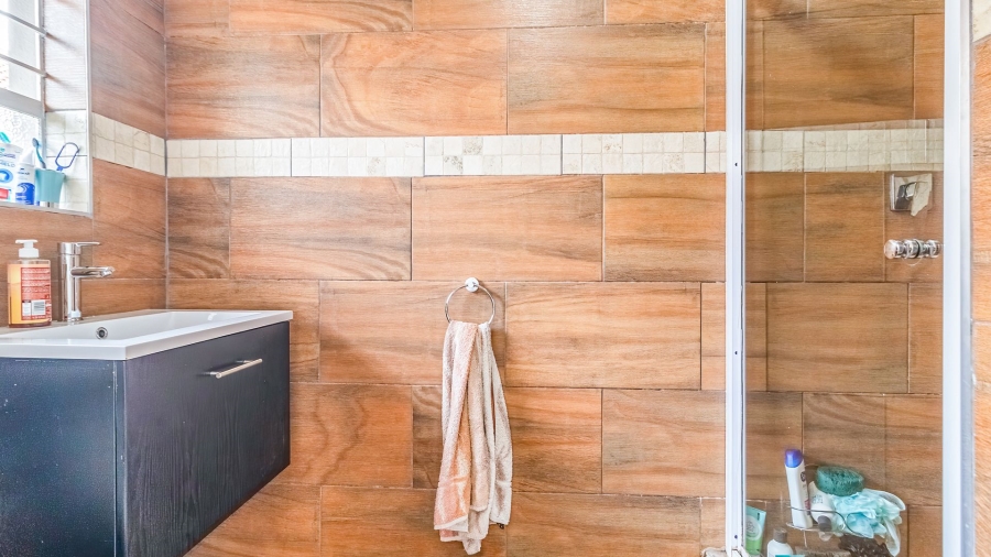 3 Bedroom Property for Sale in Eden Glen Gauteng