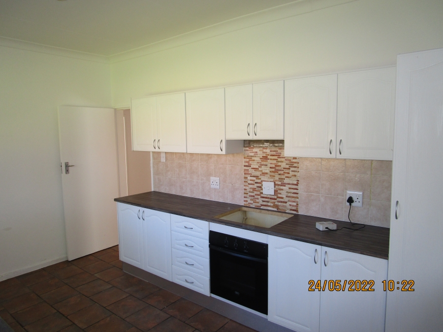 To Let 3 Bedroom Property for Rent in Edenvale Central Gauteng