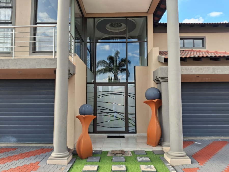 5 Bedroom Property for Sale in Savannah Country Estate Gauteng