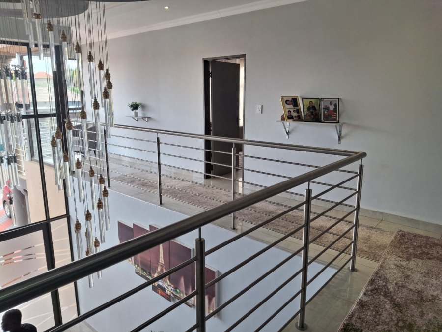 5 Bedroom Property for Sale in Savannah Country Estate Gauteng