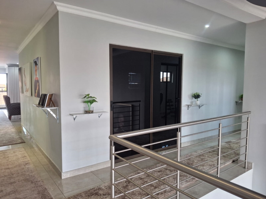 5 Bedroom Property for Sale in Savannah Country Estate Gauteng