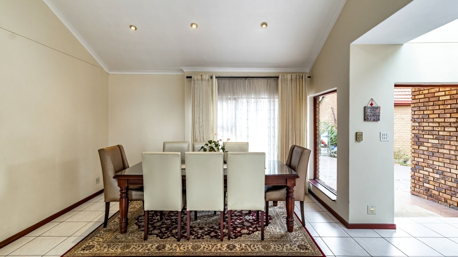 To Let 3 Bedroom Property for Rent in Bassonia Gauteng