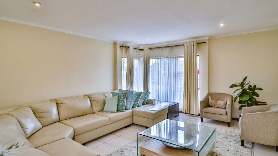 To Let 3 Bedroom Property for Rent in Bassonia Gauteng