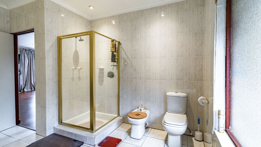 To Let 3 Bedroom Property for Rent in Bassonia Gauteng