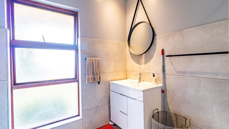 To Let 3 Bedroom Property for Rent in Bassonia Gauteng