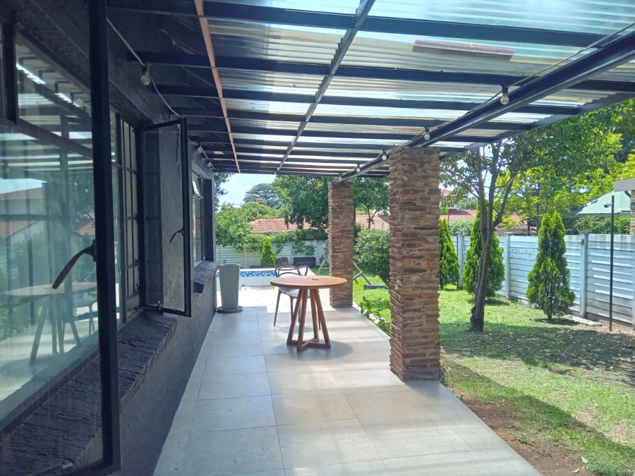 To Let 3 Bedroom Property for Rent in Blairgowrie Gauteng