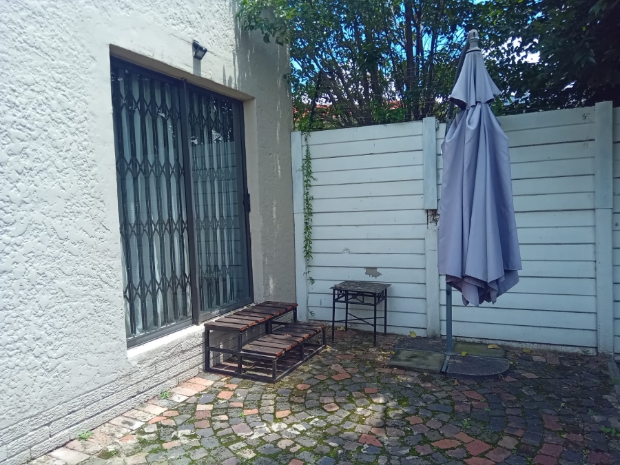 To Let 3 Bedroom Property for Rent in Blairgowrie Gauteng