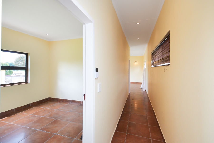 4 Bedroom Property for Sale in Discovery Gauteng