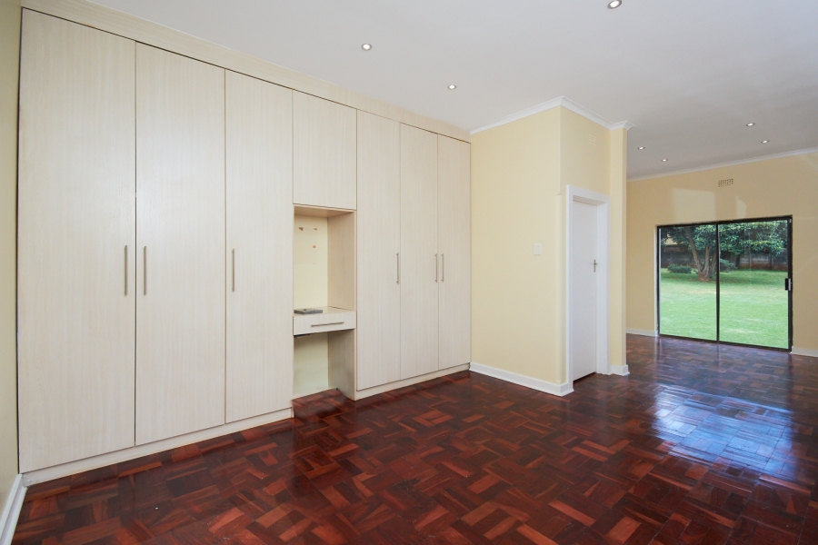 4 Bedroom Property for Sale in Discovery Gauteng