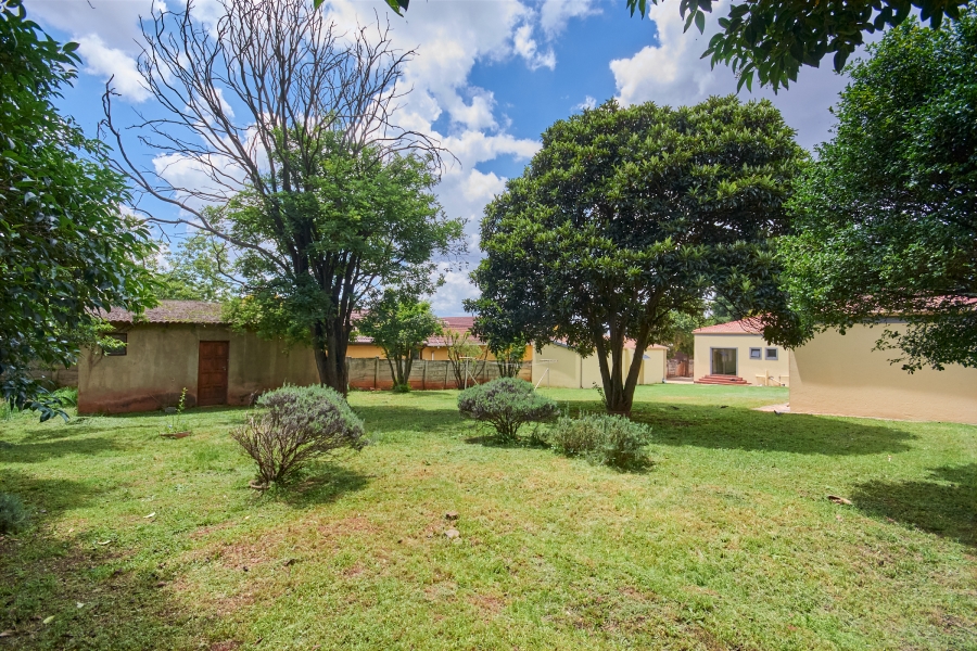 4 Bedroom Property for Sale in Discovery Gauteng