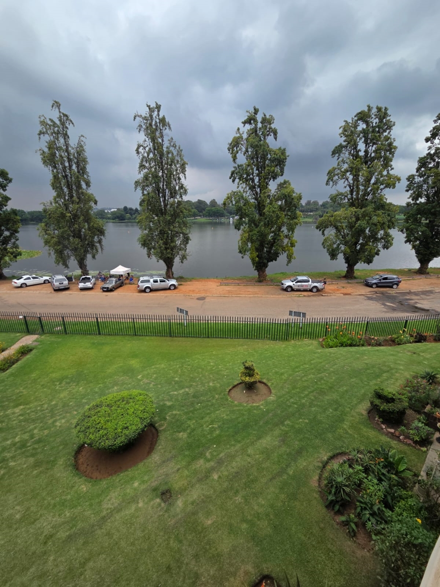 1 Bedroom Property for Sale in Florida Gauteng