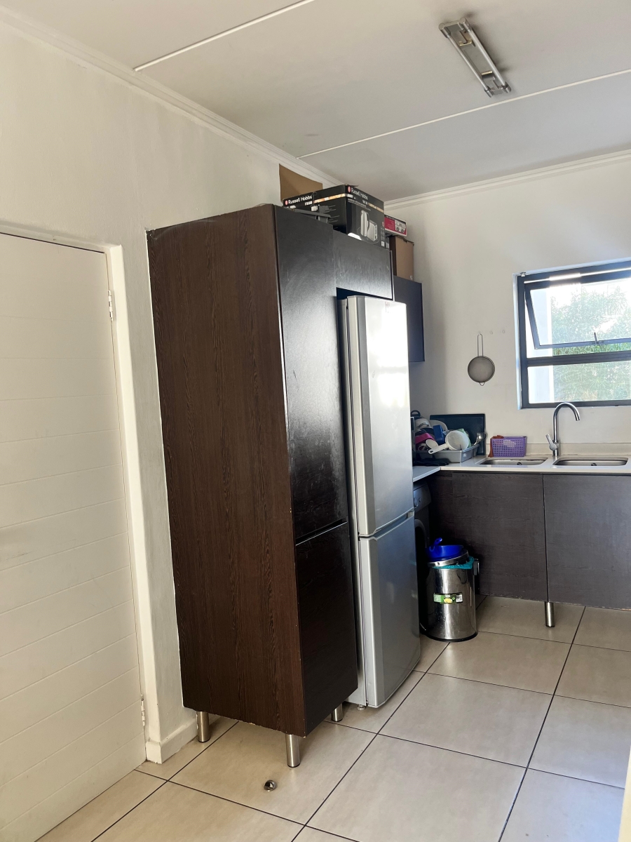 3 Bedroom Property for Sale in Greenstone Hill Gauteng