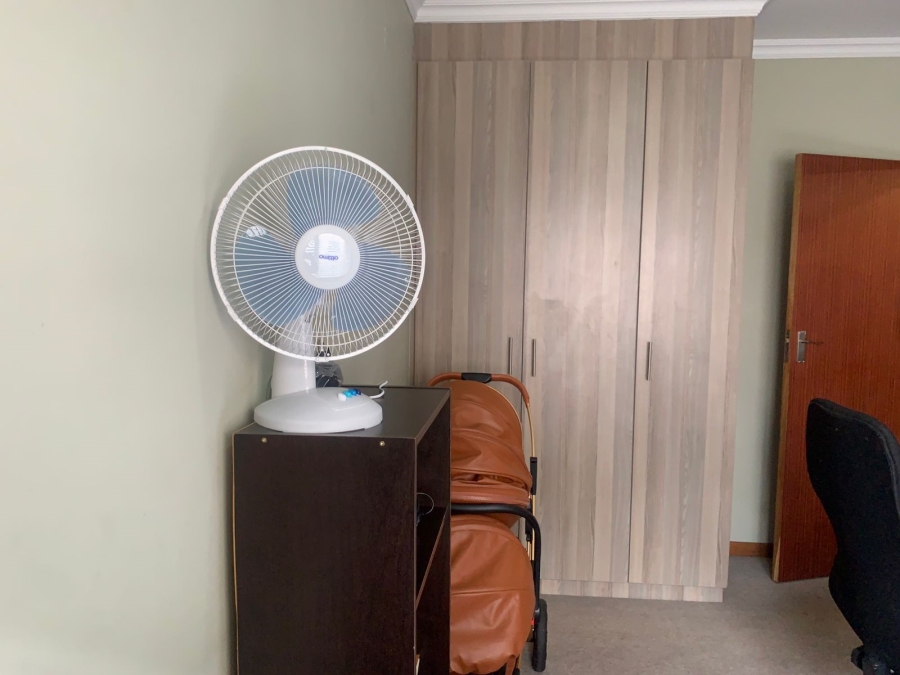 3 Bedroom Property for Sale in Noordwyk Gauteng