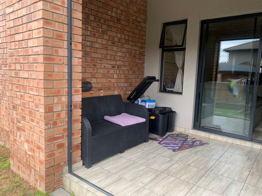 3 Bedroom Property for Sale in Noordwyk Gauteng