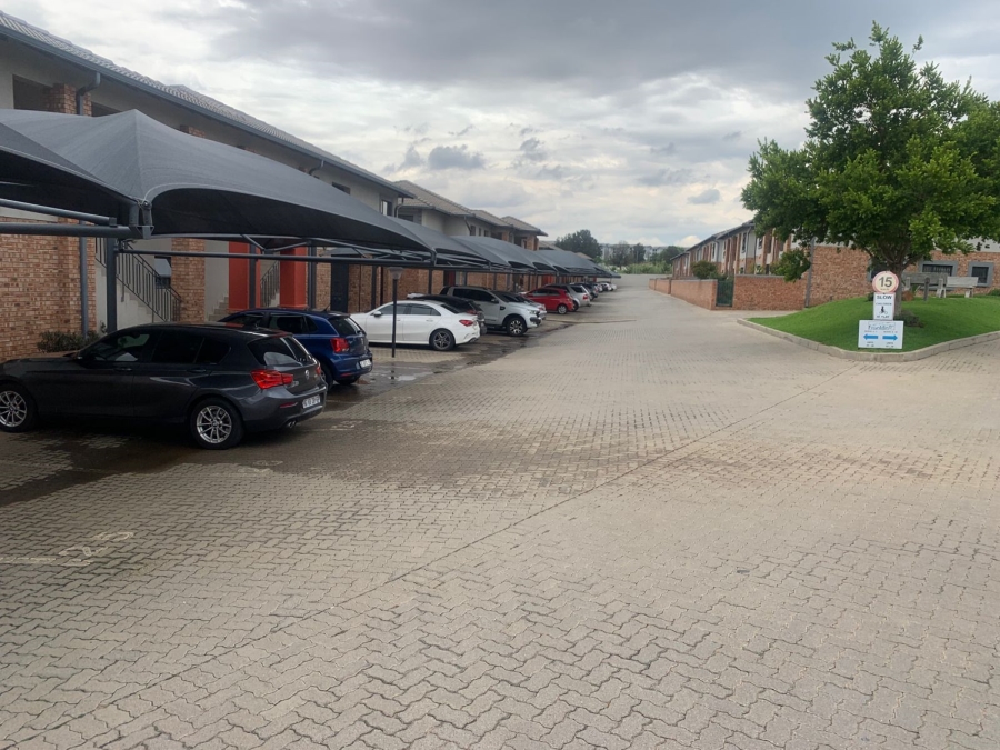 3 Bedroom Property for Sale in Noordwyk Gauteng