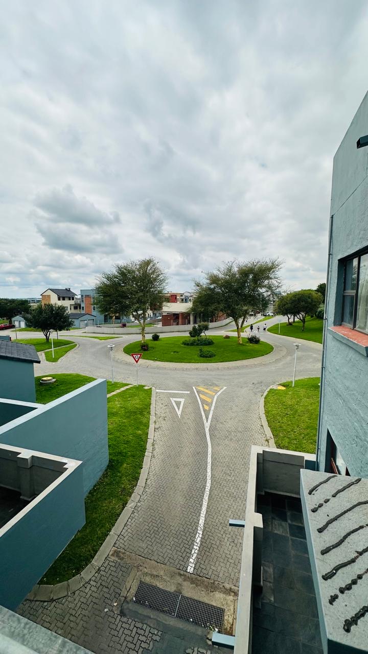 1 Bedroom Property for Sale in Carlswald Gauteng