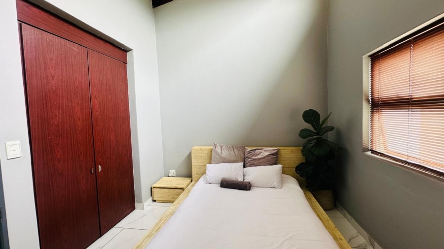 1 Bedroom Property for Sale in Carlswald Gauteng