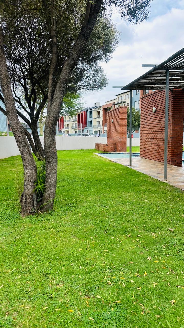 1 Bedroom Property for Sale in Carlswald Gauteng