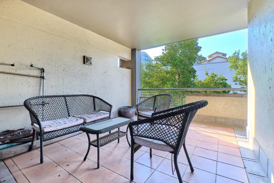 To Let 2 Bedroom Property for Rent in Morningside Gauteng