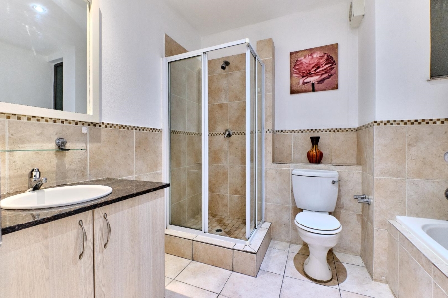 To Let 2 Bedroom Property for Rent in Morningside Gauteng