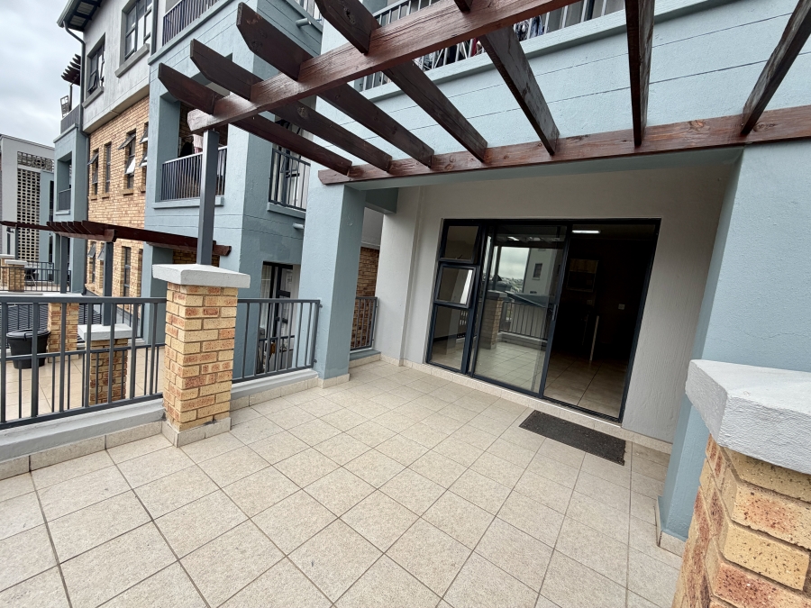 2 Bedroom Property for Sale in Barbeque Downs Gauteng