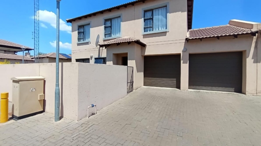 3 Bedroom Property for Sale in Montana Park Gauteng