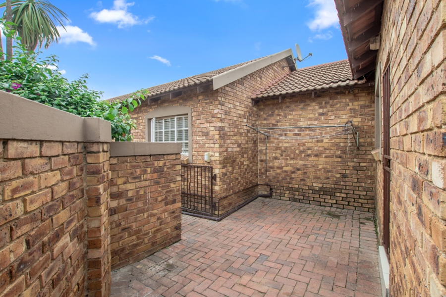 4 Bedroom Property for Sale in North Riding Gauteng