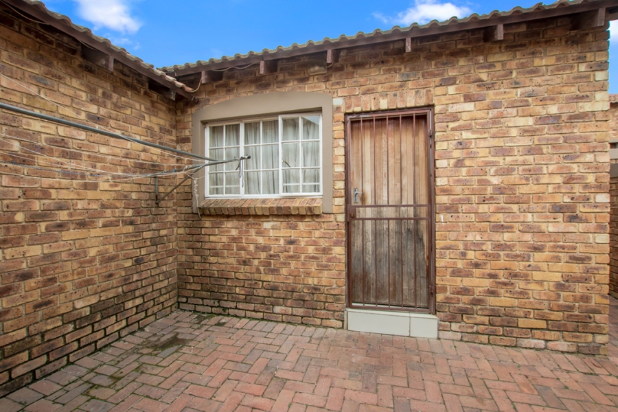 4 Bedroom Property for Sale in North Riding Gauteng