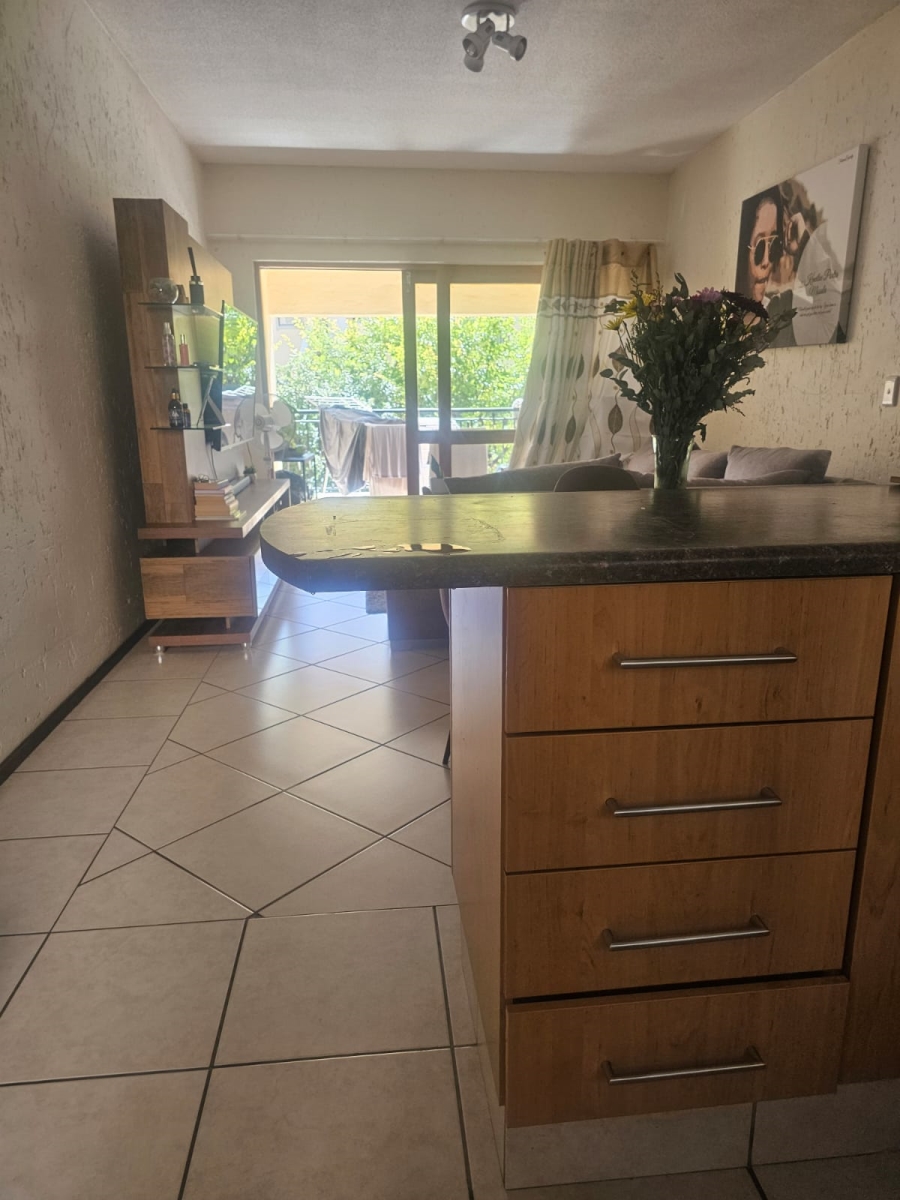 To Let 2 Bedroom Property for Rent in Lonehill Gauteng