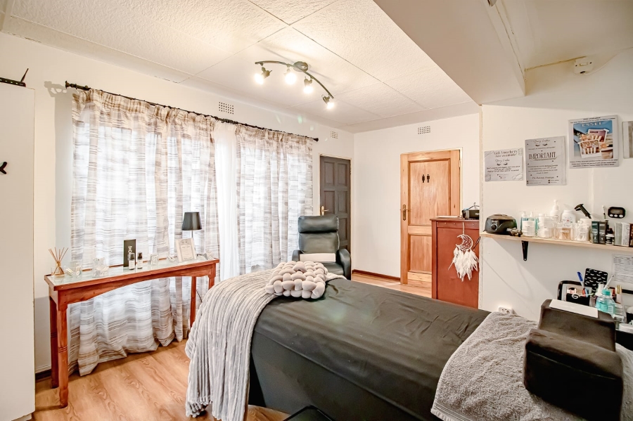 4 Bedroom Property for Sale in Lambton Gauteng