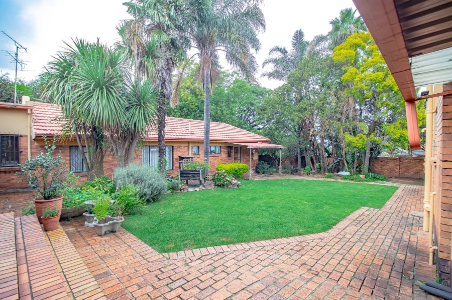 4 Bedroom Property for Sale in Lambton Gauteng