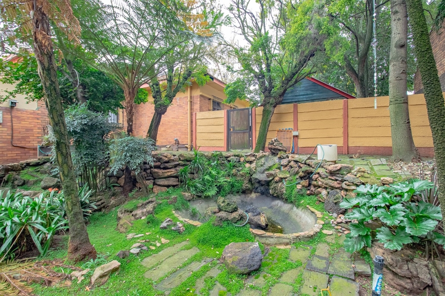 4 Bedroom Property for Sale in Lambton Gauteng