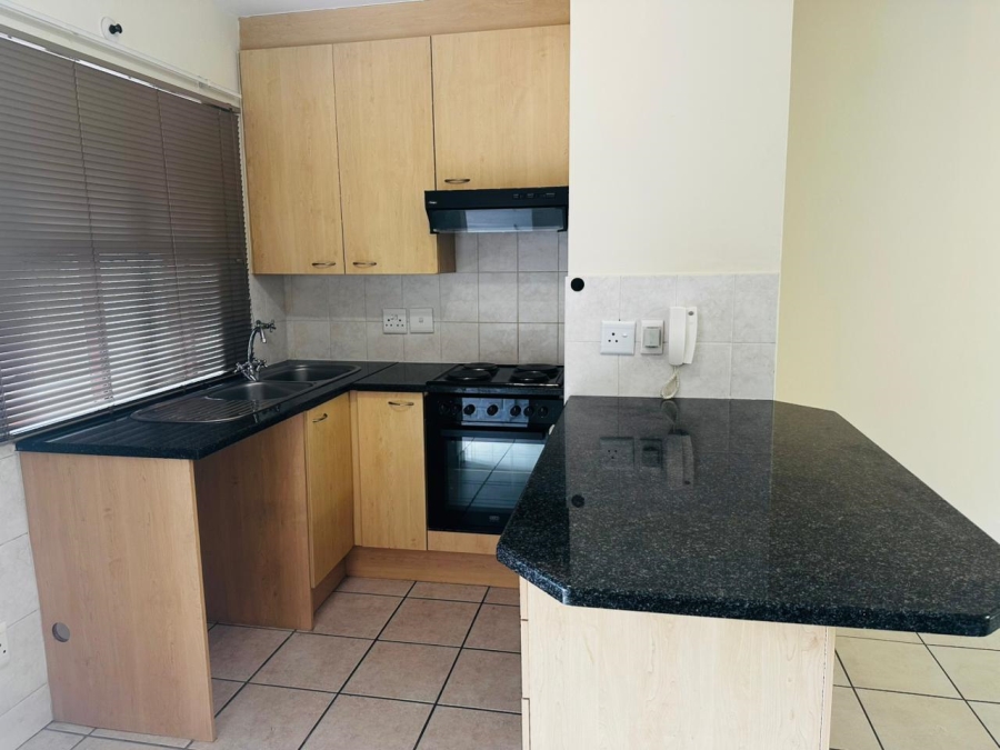 To Let 1 Bedroom Property for Rent in Bryanston West Gauteng
