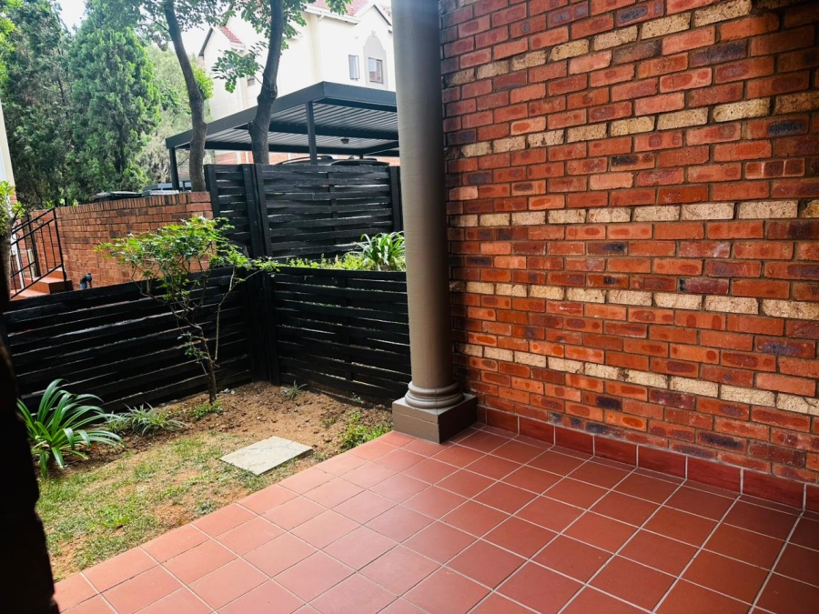 To Let 1 Bedroom Property for Rent in Bryanston West Gauteng
