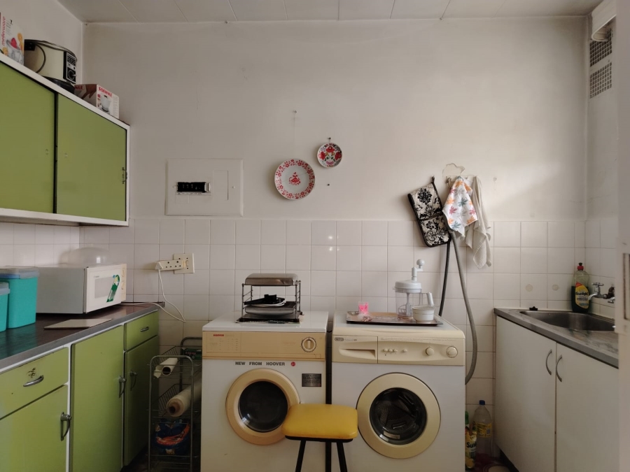 2 Bedroom Property for Sale in Germiston Central Gauteng