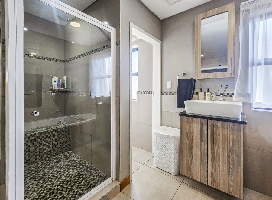 1 Bedroom Property for Sale in Montana Gauteng