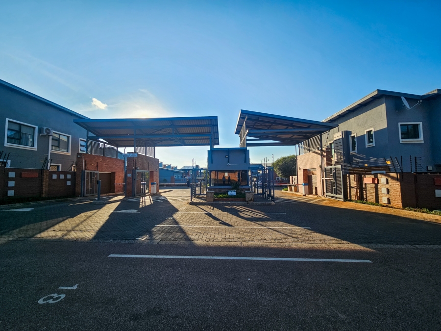 1 Bedroom Property for Sale in Montana Gauteng