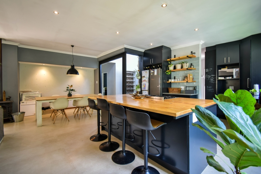 3 Bedroom Property for Sale in Garsfontein Gauteng