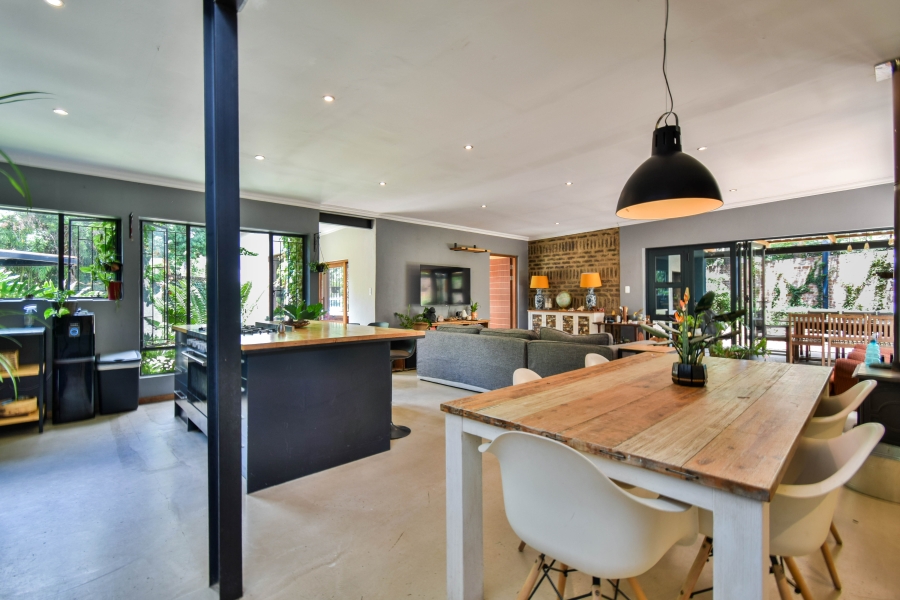 3 Bedroom Property for Sale in Garsfontein Gauteng