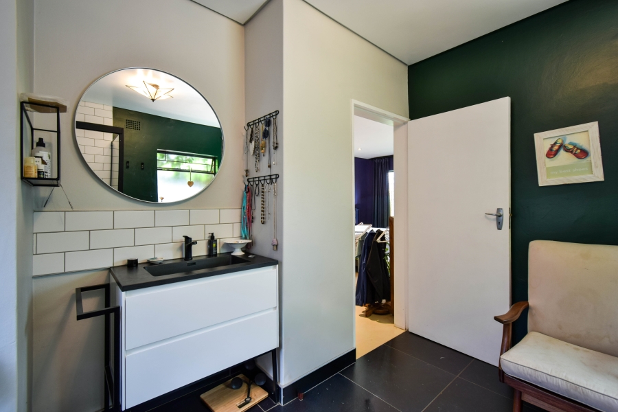 3 Bedroom Property for Sale in Garsfontein Gauteng