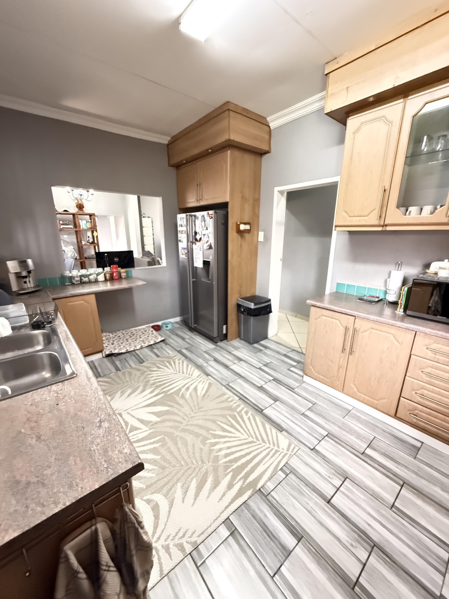 To Let 3 Bedroom Property for Rent in Garsfontein Gauteng