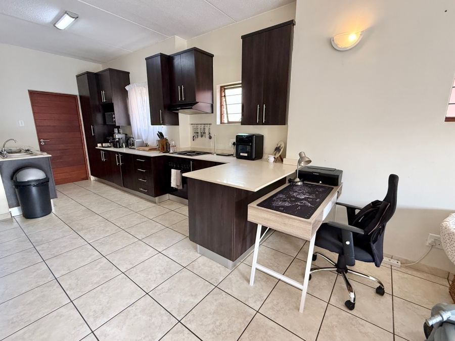 2 Bedroom Property for Sale in Pretorius Park Gauteng