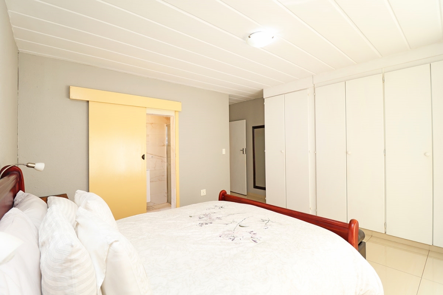 3 Bedroom Property for Sale in Weltevreden Park Gauteng